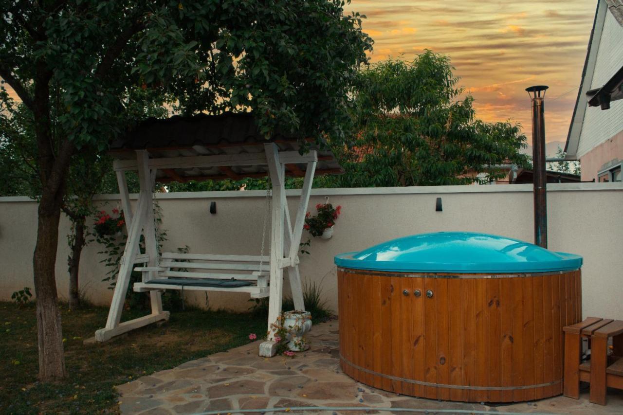 Villa Casa Ade Ocna Şugatag Esterno foto