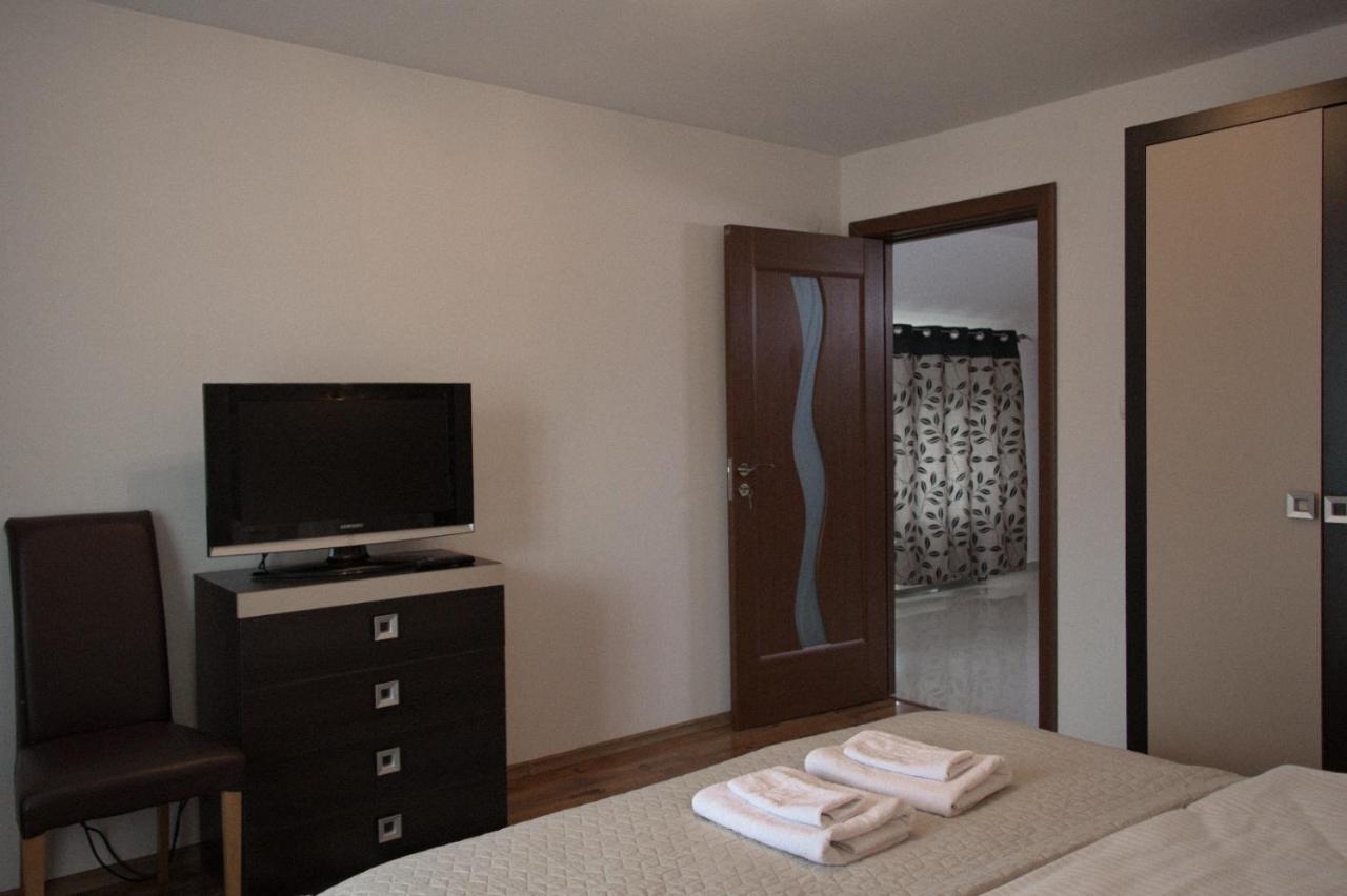 Villa Casa Ade Ocna Şugatag Esterno foto