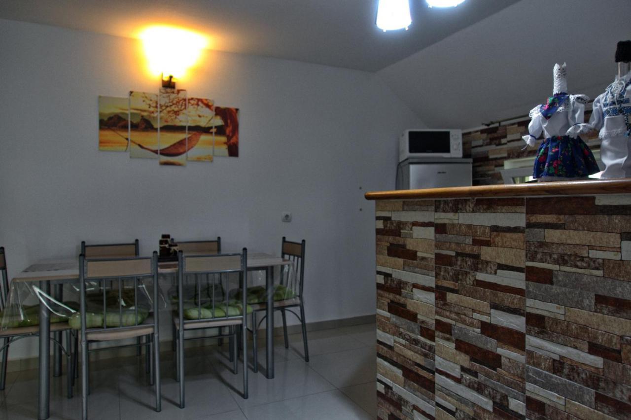 Villa Casa Ade Ocna Şugatag Esterno foto
